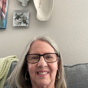 Meet your Posher, Pamela